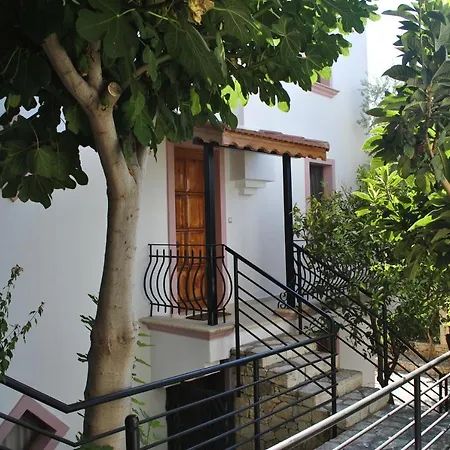 Diana Aparts 4* Kalkan
